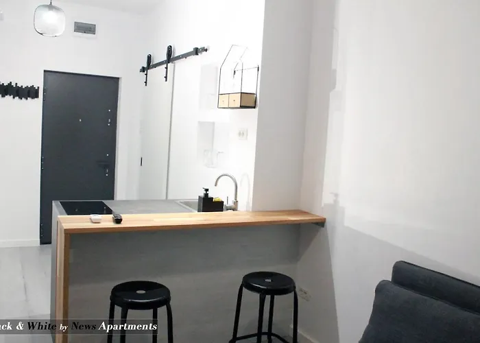 Black & White - News Apartament *